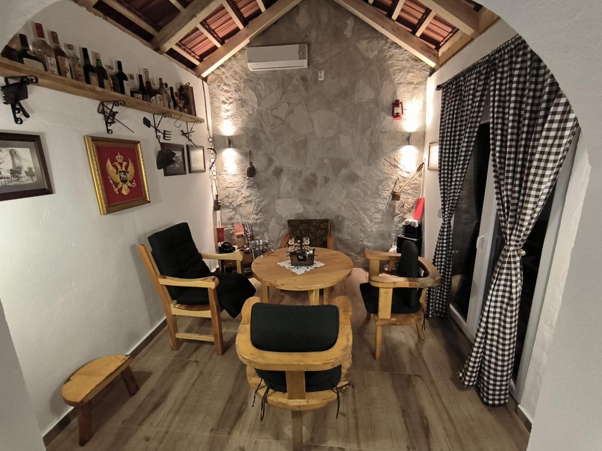 House Pejovic *