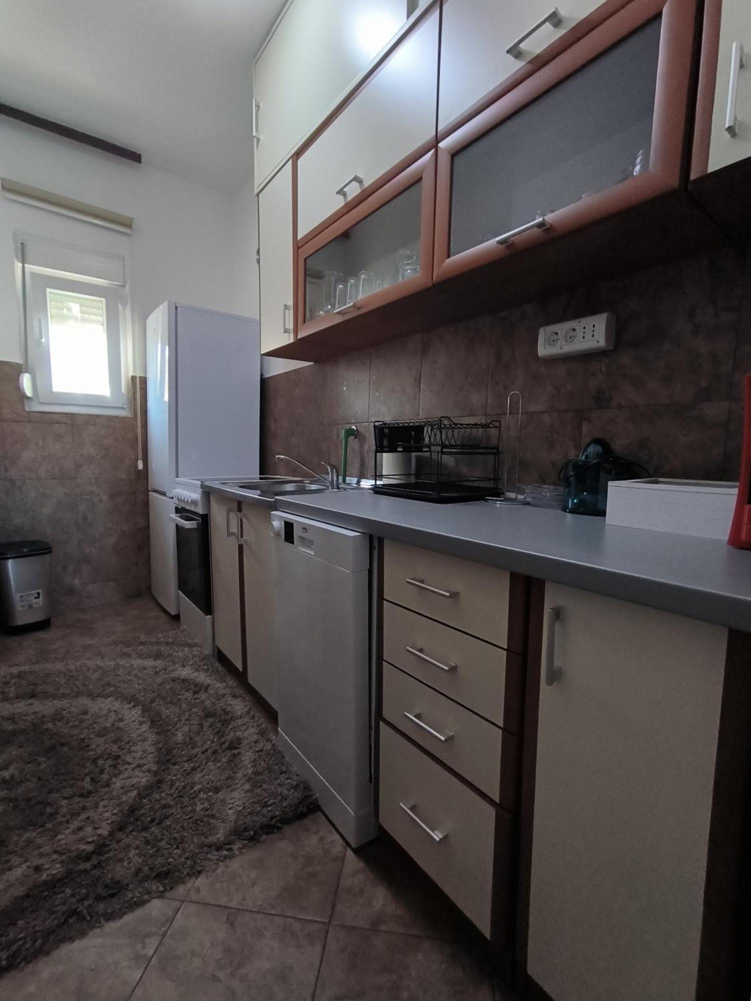 House Pejovic * Подгорица